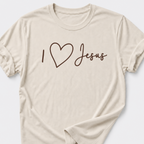 I Love Jesus • Heart T-Shirt